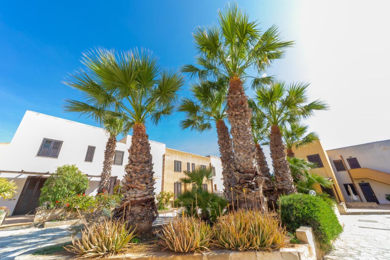 Elimi Favignana Apartments - Residence in città Exterior foto